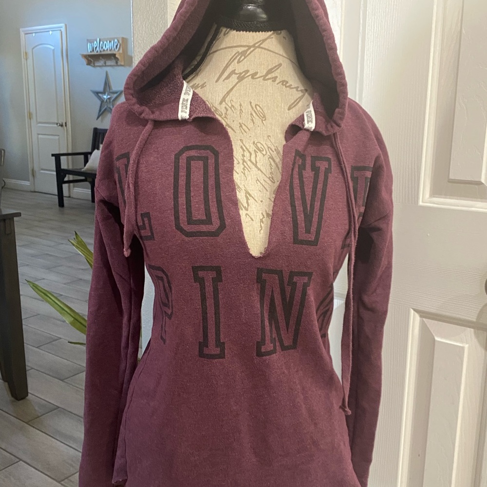 Pink Victoria’s secret’s Hoodie XS